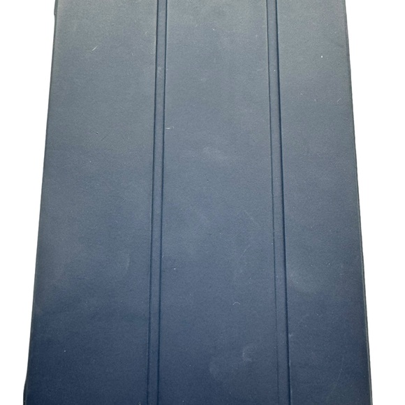 iPad Smart Cover in Grey. GUC - Picture 6 of 6